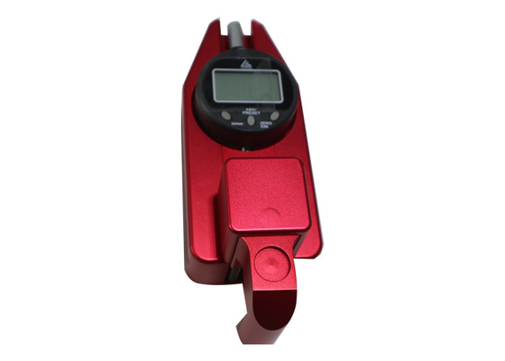 Elektronisches rotes Fahrbahnmarkierungs-Stärke-Messgerät 0,02 Millimeter Genauigkeit anzeigend