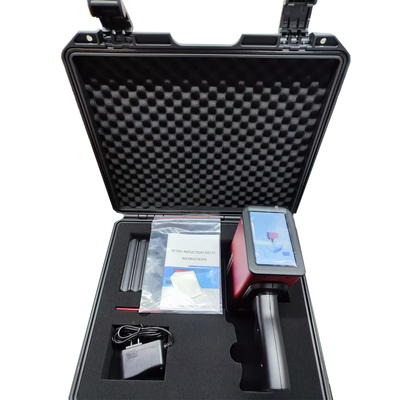 Kompakter Retroreflektometer mit 6V DC Stromversorgung -4° Einfallswinkel und 0,2° Beobachtungswinkel