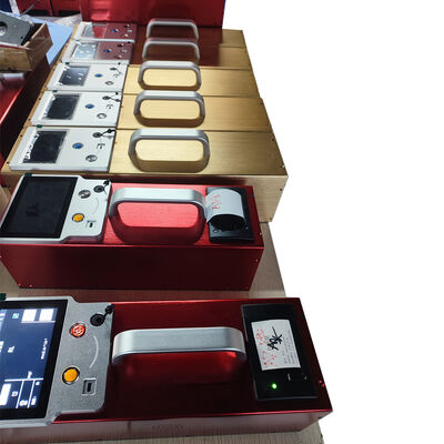 QD-Messbereich 0 bis 400 Mcd pro Quadratmeter Lux Retroreflektormeter mit einem Fehler bei der Wiederholbarkeit von 3 Prozent oder weniger und einer Arbeitszeit von mehr als 72 Stunden